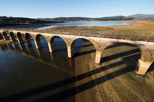 La sequía está causando estragos en la energía hidroeléctrica. :: efe