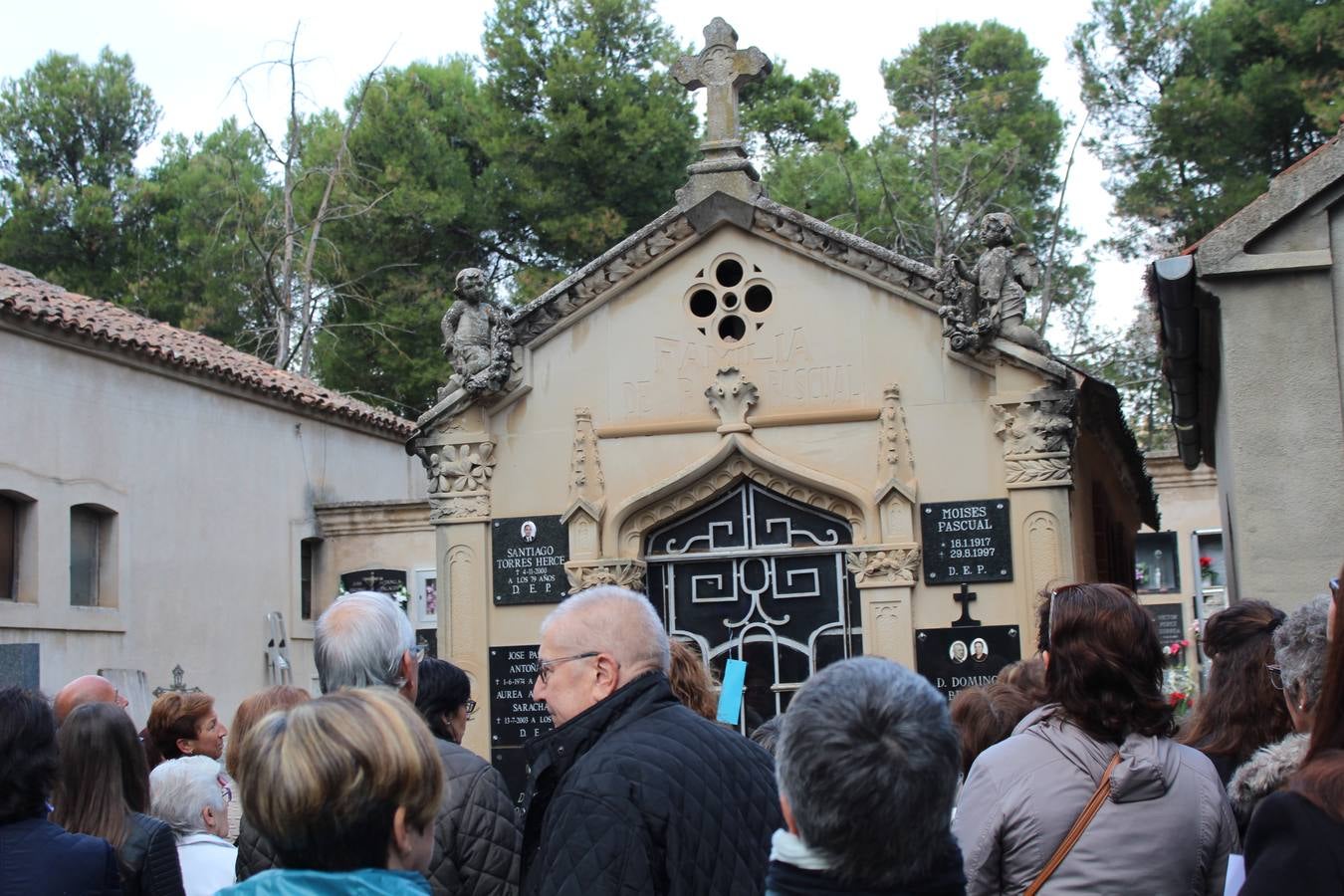 Visita al cementerio de Calahorra