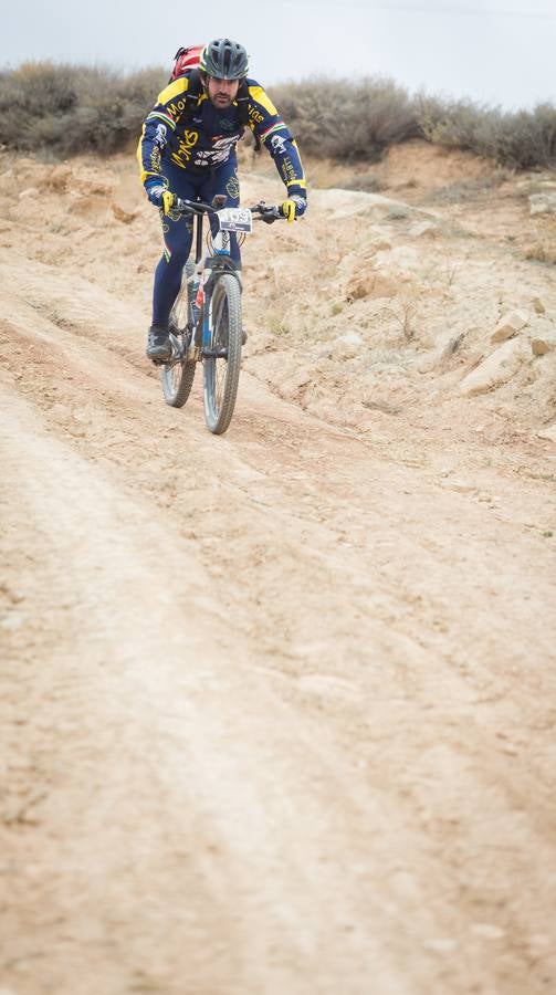 Cerca de 300 ciclistas participaron en la prueba