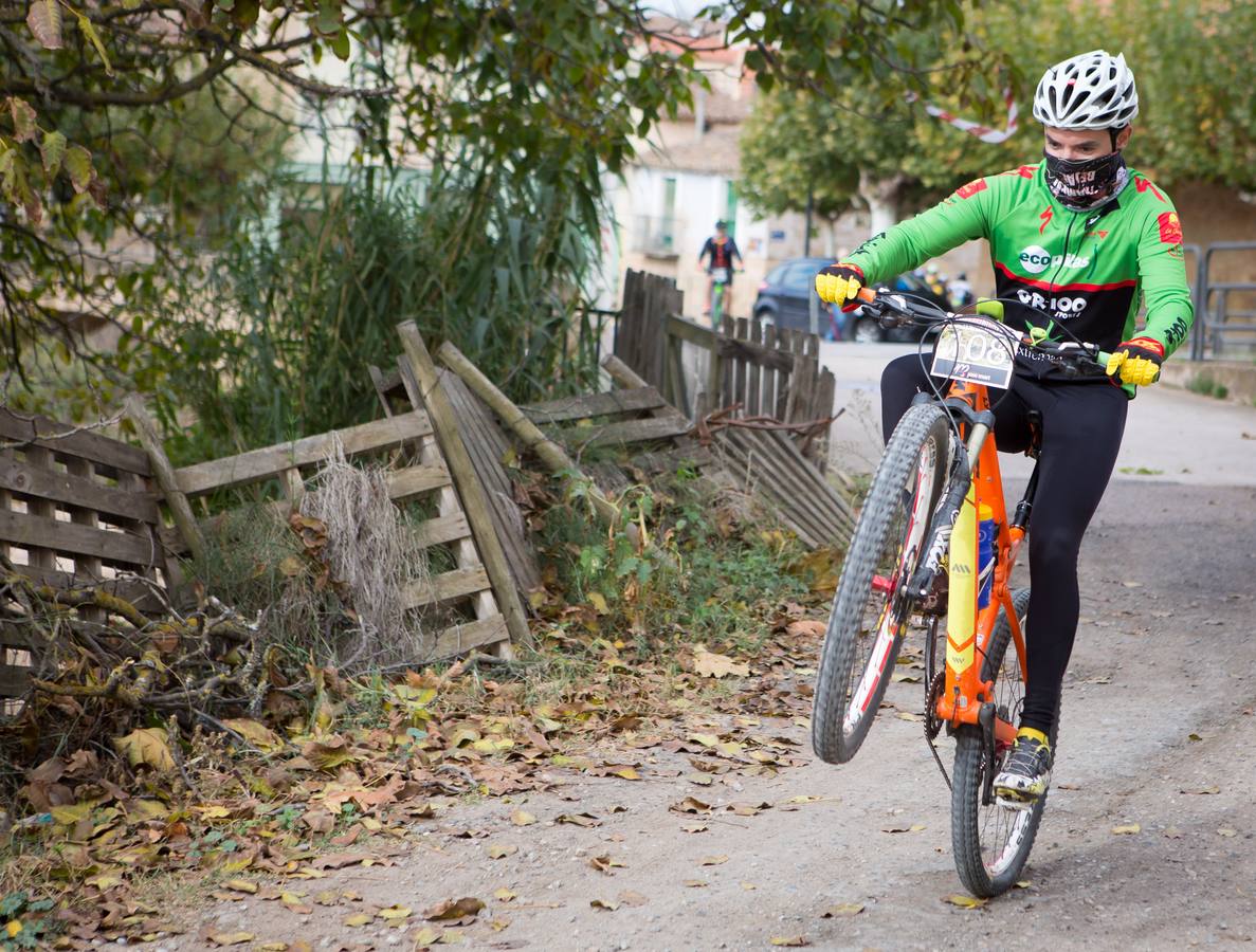 Cerca de 300 ciclistas participaron en la prueba