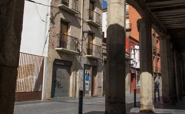 Zona porticada de Rodríguez Paterna. 