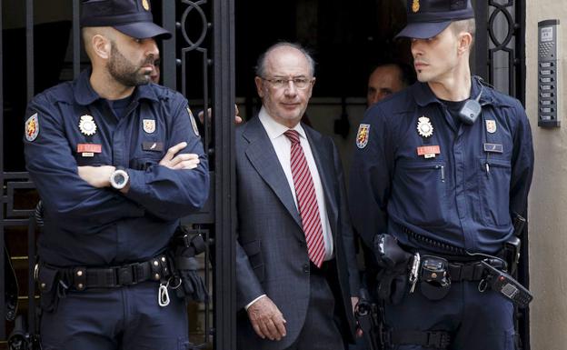 El juez abre juicio oral contra Rato, su cúpula, la auditora y la propia Bankia por su salida a Bolsa