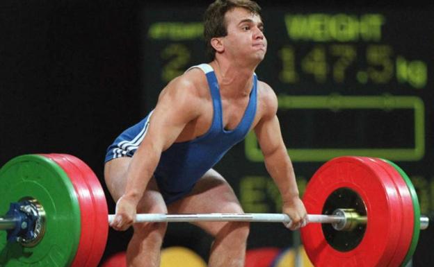 Naim Süleymanoglu, en Atlanta'96, donde ganó su tercer título olímpico. 