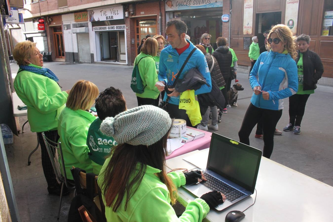 Mucha participación en la carrera contra el cáncer que se celebró en Arnedo.