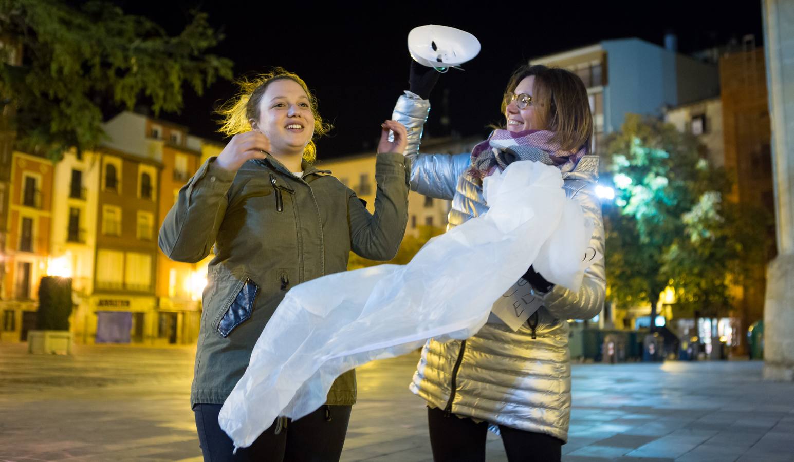 Actos reivindicativos y de protesta en el día contra la violencia de género en Logroño