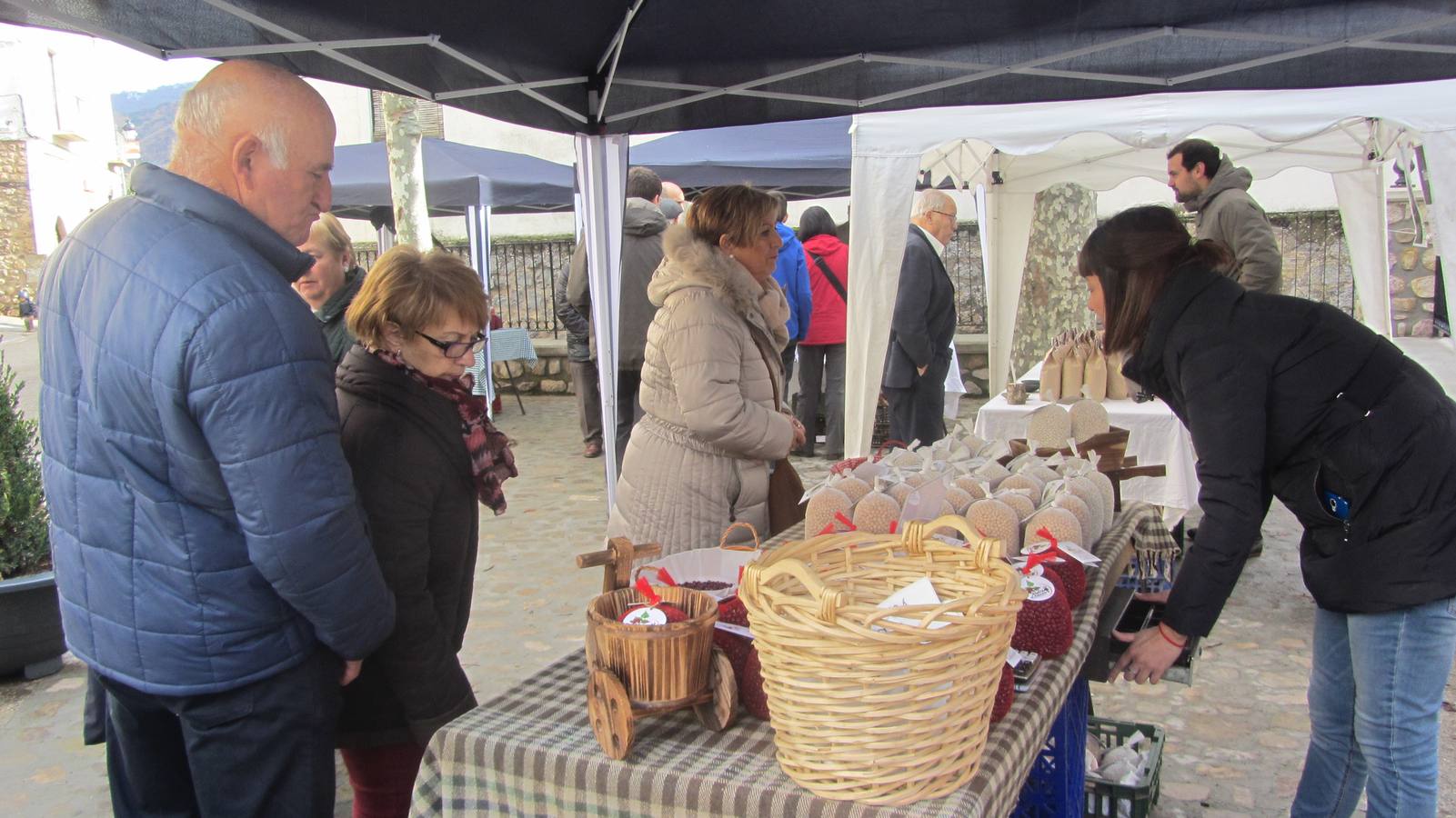 El municipio da a conocer y probar con un extenso programa esta alubia blanca y fina