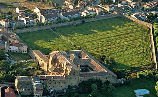 Imagen principal - La Piedad de Casalarreina se lava la cara