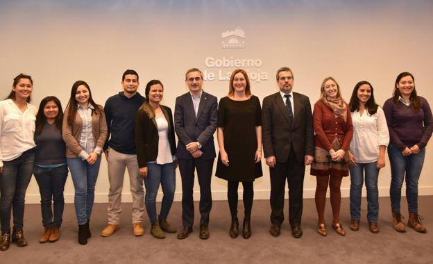El Gobierno de La Rioja financia siete becas de postgrado vinculadas a cooperación internacional en la UR