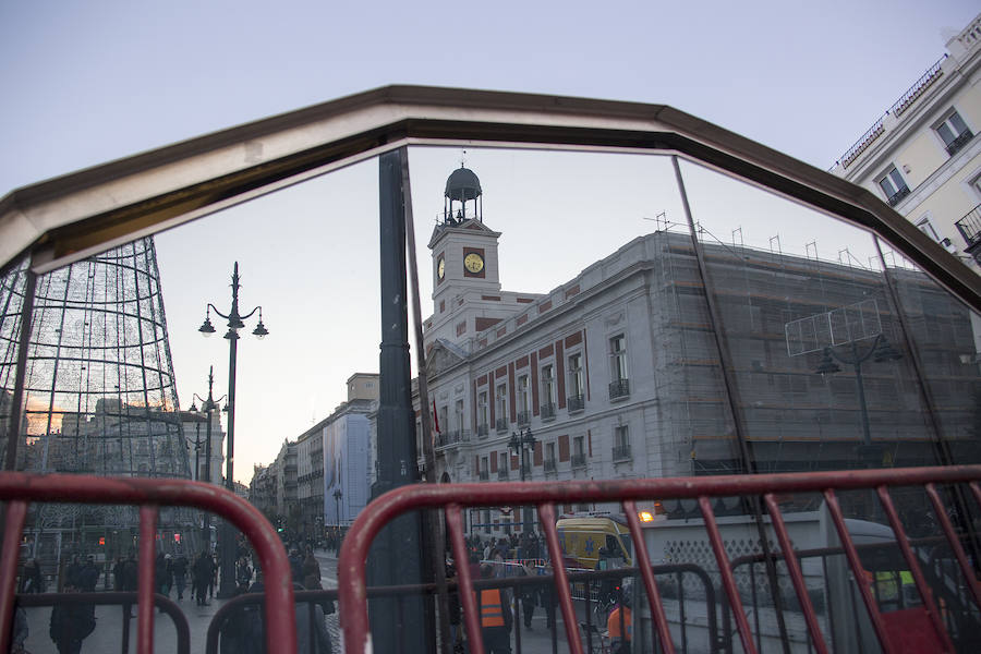 Las calles más comerciales de Madrid se preparan para ser comerciales durante los días festivos y navideños por motivos de seguridad.