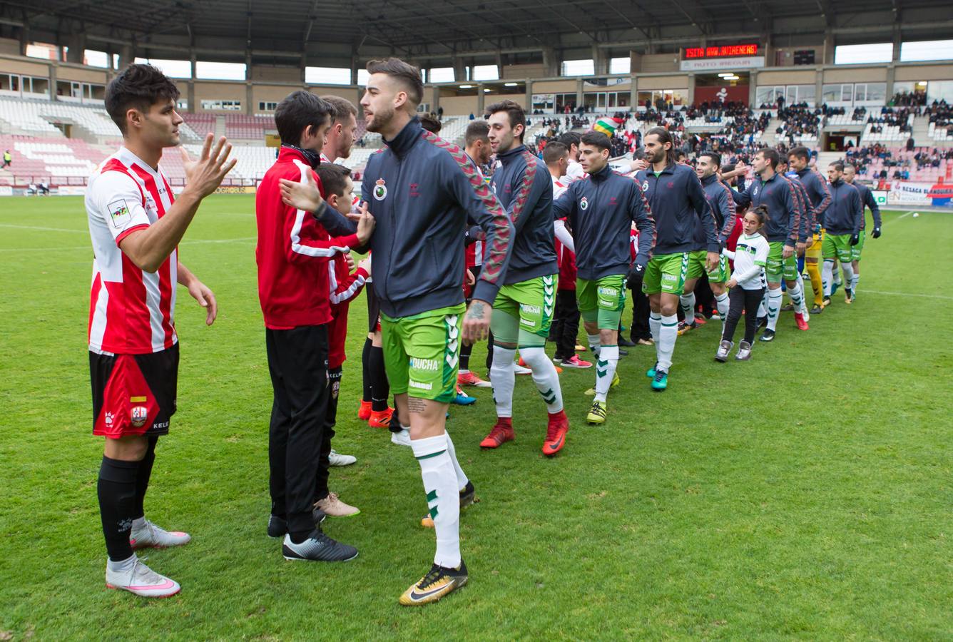 La UD Logroñés ha logrado una gran victoria ante el Racing por 2-1