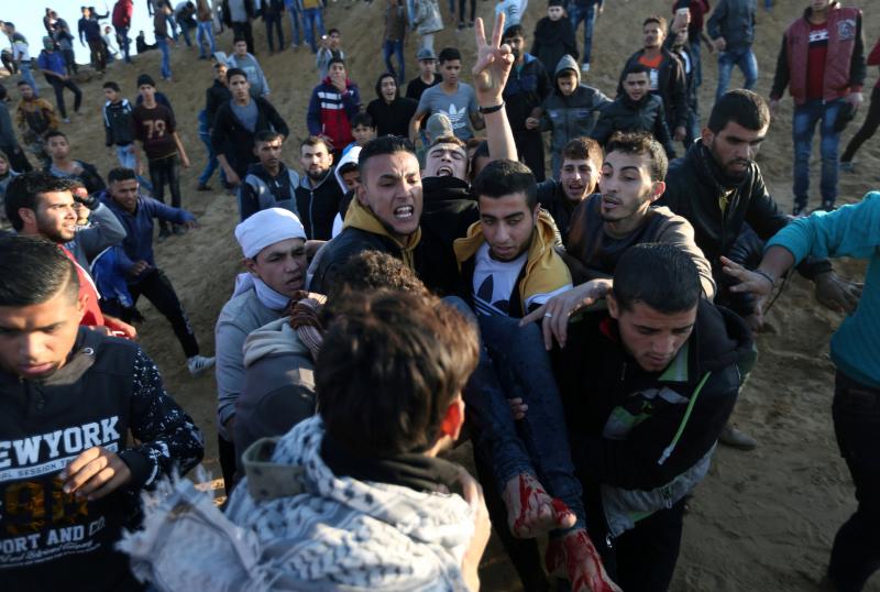 Miles de personas de Cisjordania y Gaza salen a protestar la decisión de Donald Trump de reconocer a Jerusalén como la capital israelí