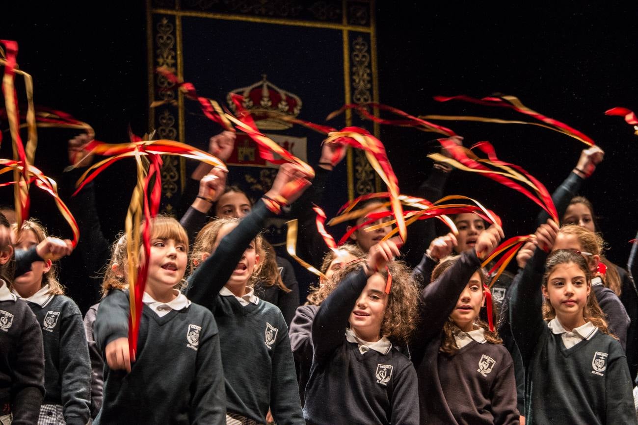 El coro H2Voz, de Logroño, ganó el 27 certamen nacional de villancicos en el Teatro Avenida