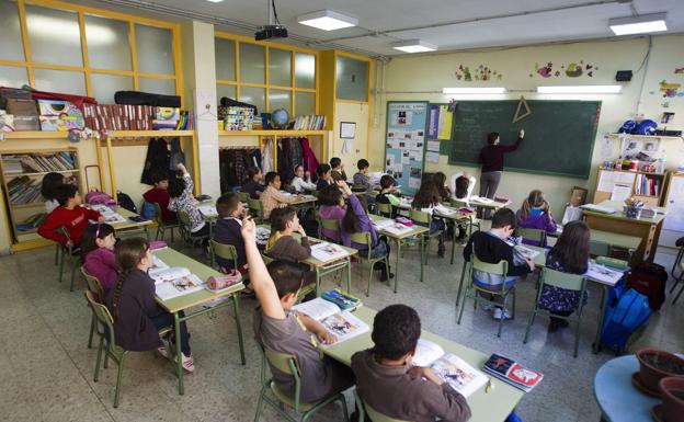 Un grupo de alumnos, durante una clase.