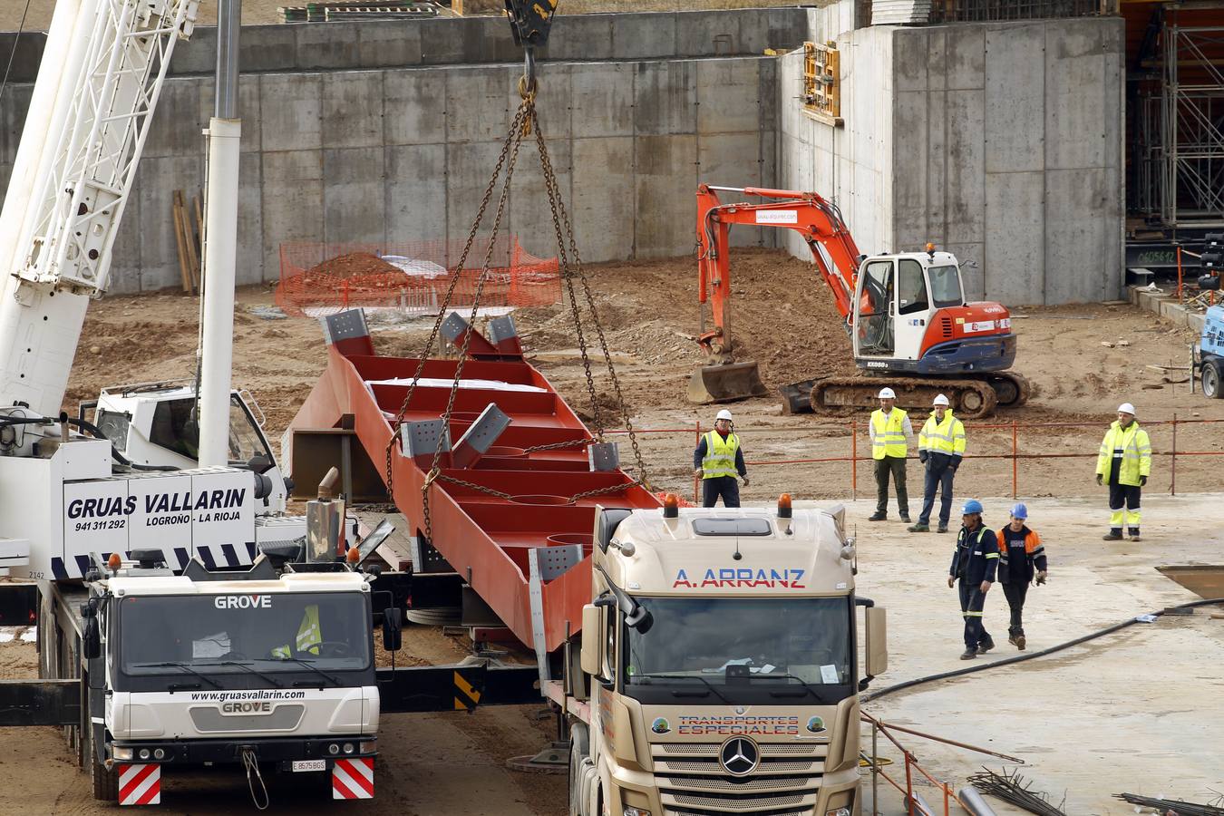 Lla nueva estación de autobuses va tomando forma. 