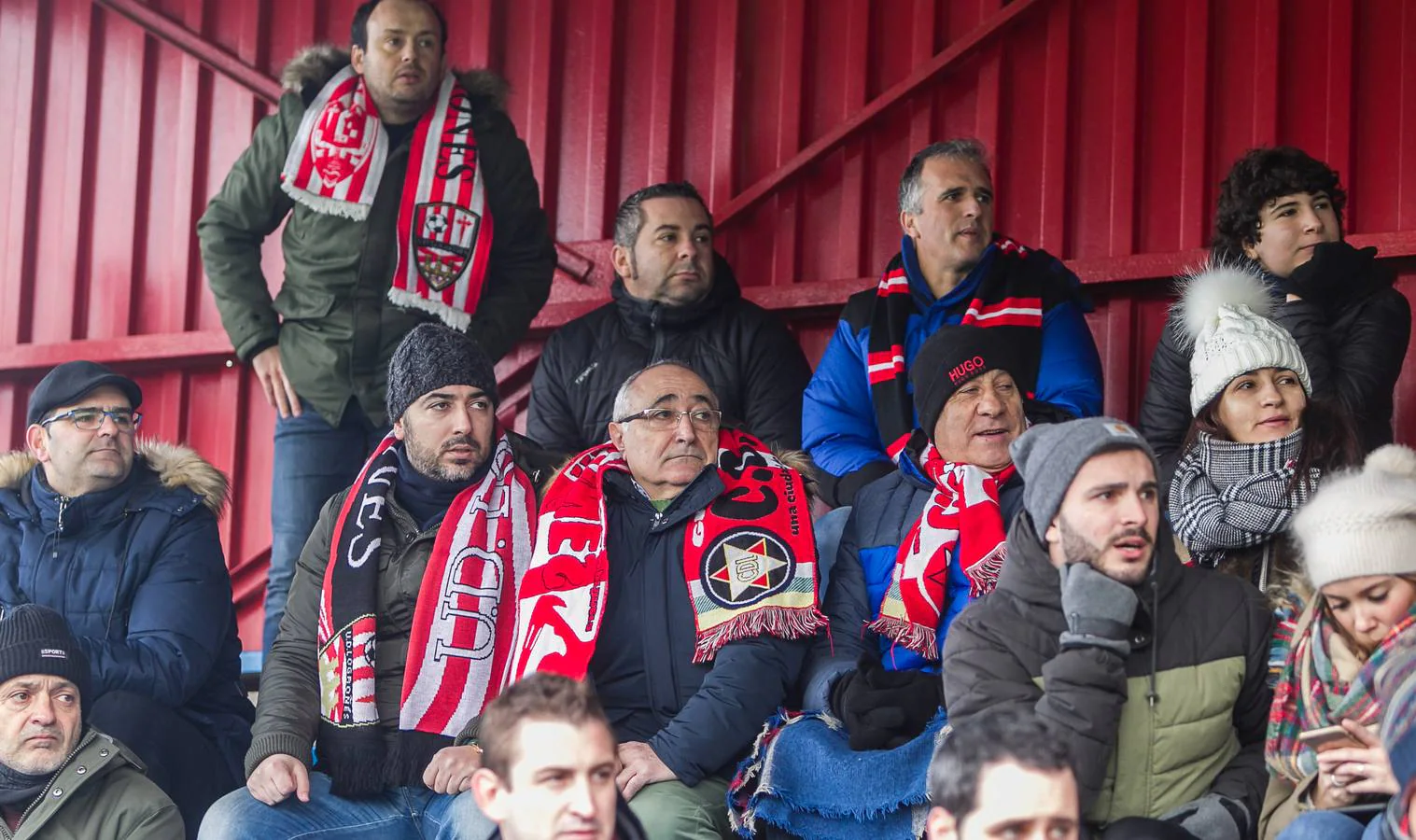 Imágenes del encuentro disputado en el estadio Olarambe, entre el CD Vitoria y la UD-Logroñés, que ha concluido con un empate a 0.