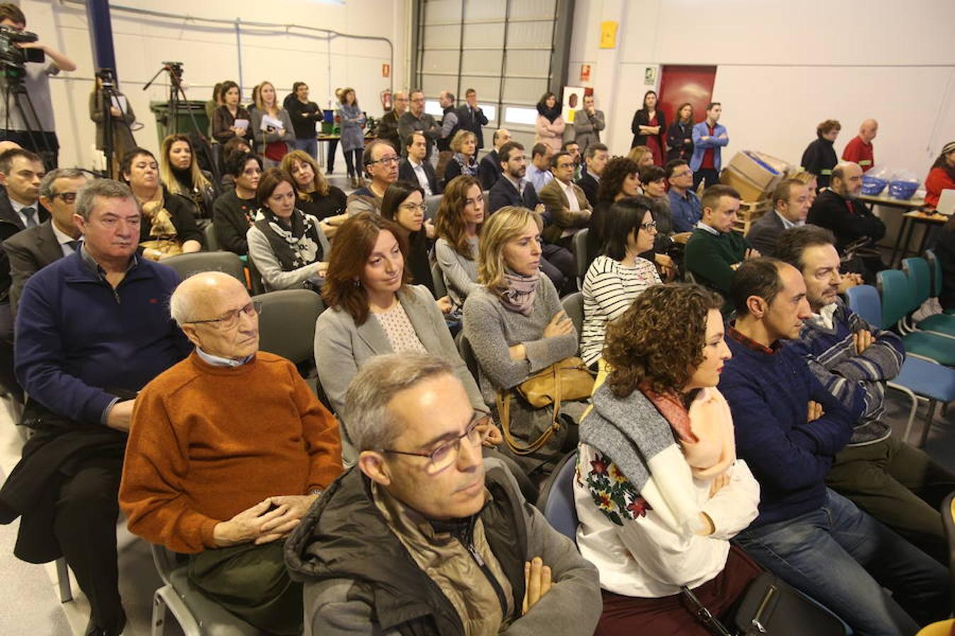 Jornada de puertas abiertas del Centro Especial de Empleo de Aspace que capacita a trabajadores con distintas deficiencias para acceder a un puesto de trabajo ordinario