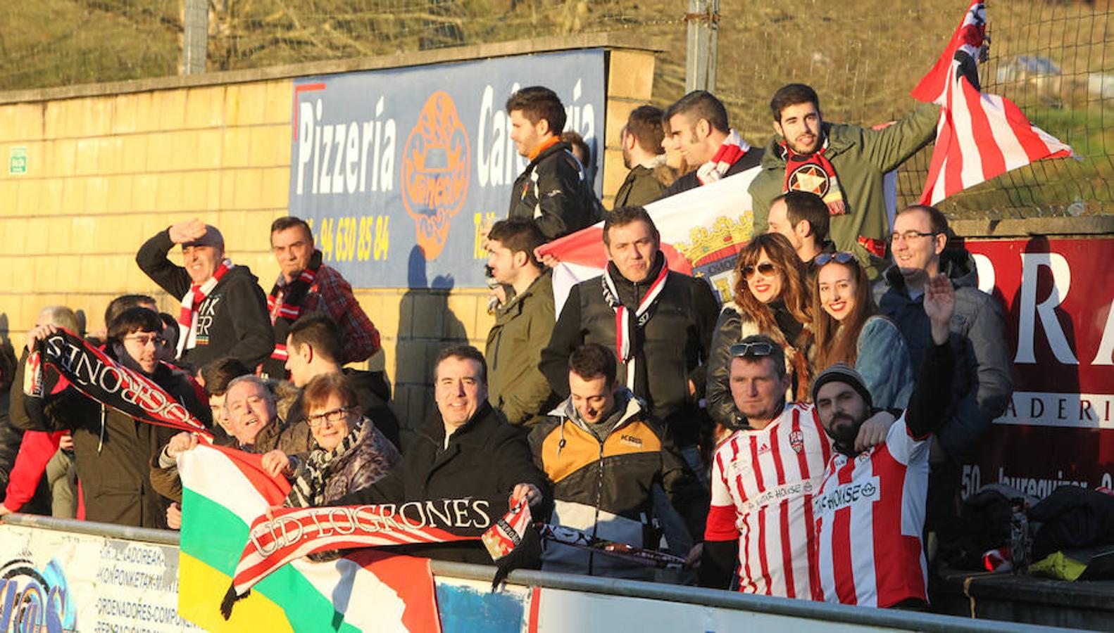 Así, consolidando lo de casa y fijando puntos en el exterior, es como la UDL ha vuelto a hacer acopio de vitamina de ilusión para tratar de enganchar con las plazas del play off de ascenso. Los tres puntos que vinieron ayer de Amorebieta (1-3) han sido oro molido. 