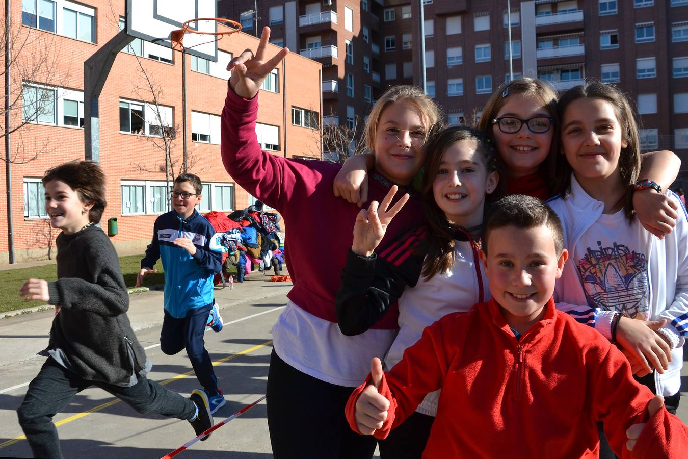 La actividad se ha celebrado a beneficio de la Asociación FARO con motivo del Día de la Paz