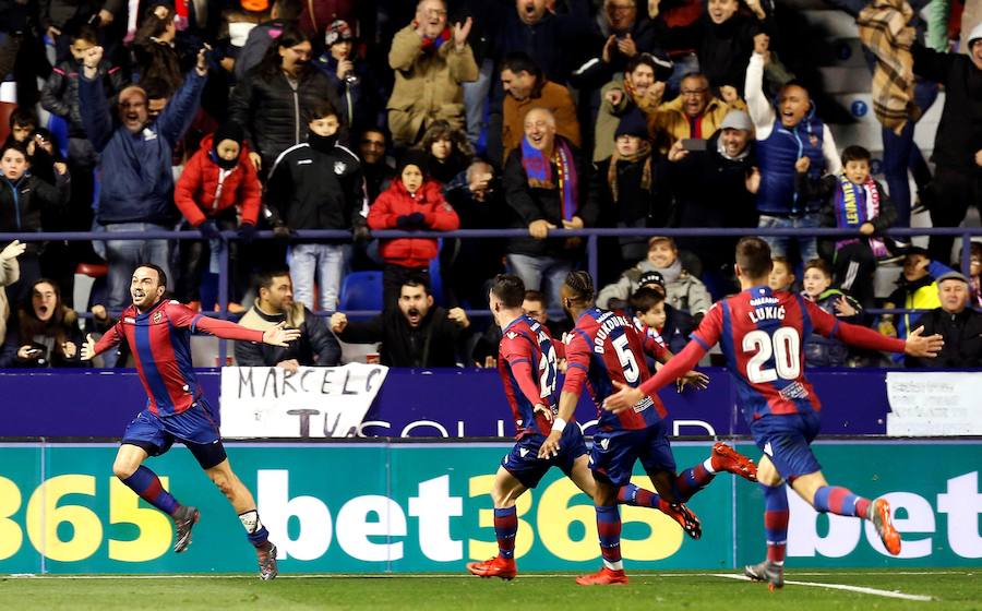 Los blancos empataron con el Levante como ya ocurrió en el Santiago Bernabéu.