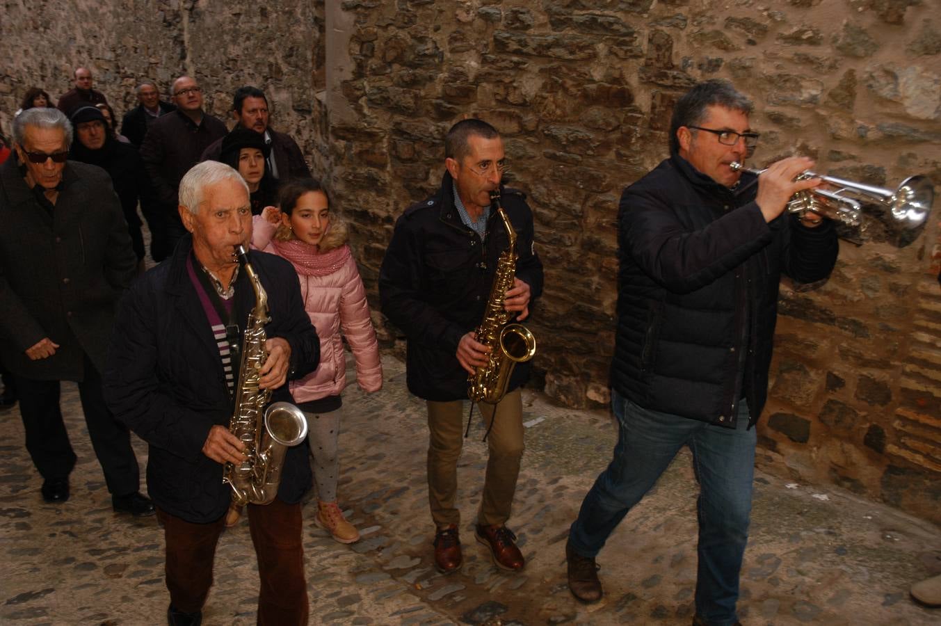 Cornago celebra San Blas con actos religiosos y subasta de roscos