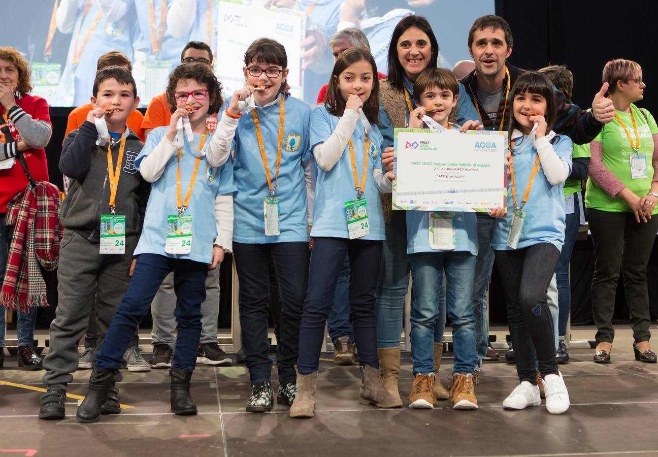 Los equipos GRAT-Anunciata de La Anunciata de Tudela, CIA Compañía de Ingenieros Adolescentes de La Enseñanza de Logroño y Los Acuáticos del colegio San Lorenzo de Ezcaray han obtenido plaza en Gran Final Nacional