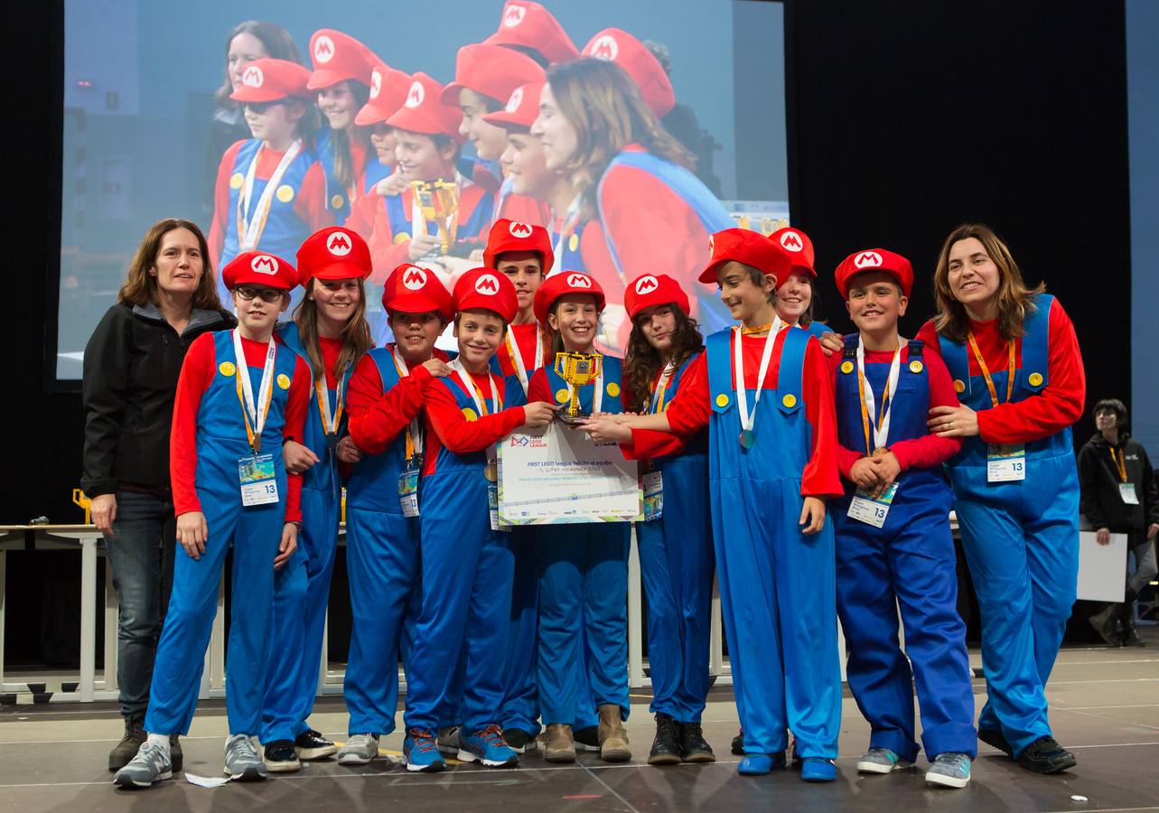 Los equipos GRAT-Anunciata de La Anunciata de Tudela, CIA Compañía de Ingenieros Adolescentes de La Enseñanza de Logroño y Los Acuáticos del colegio San Lorenzo de Ezcaray han obtenido plaza en Gran Final Nacional