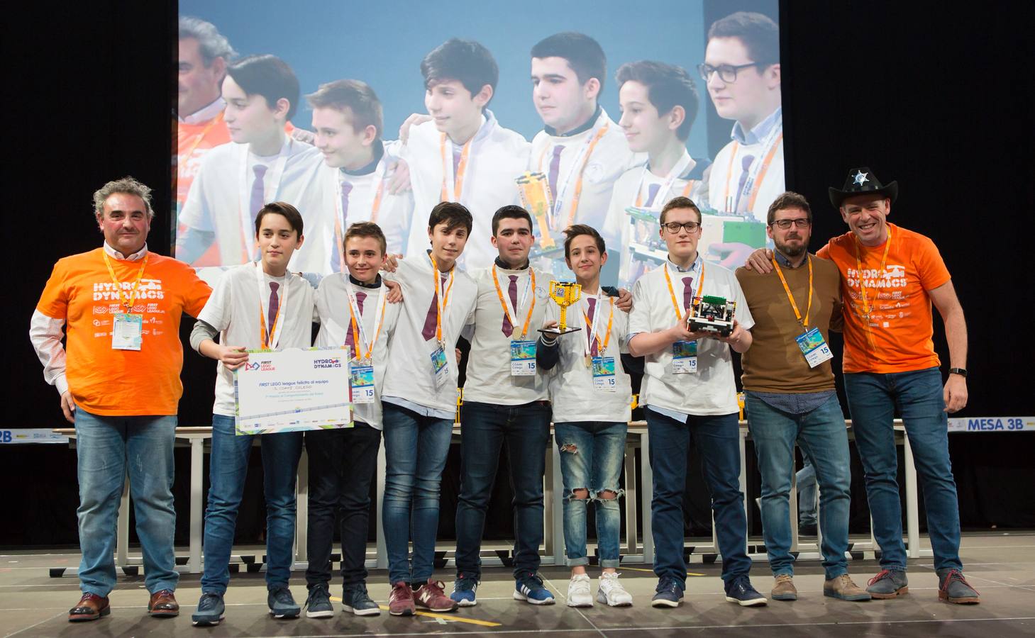 Los equipos GRAT-Anunciata de La Anunciata de Tudela, CIA Compañía de Ingenieros Adolescentes de La Enseñanza de Logroño y Los Acuáticos del colegio San Lorenzo de Ezcaray han obtenido plaza en Gran Final Nacional