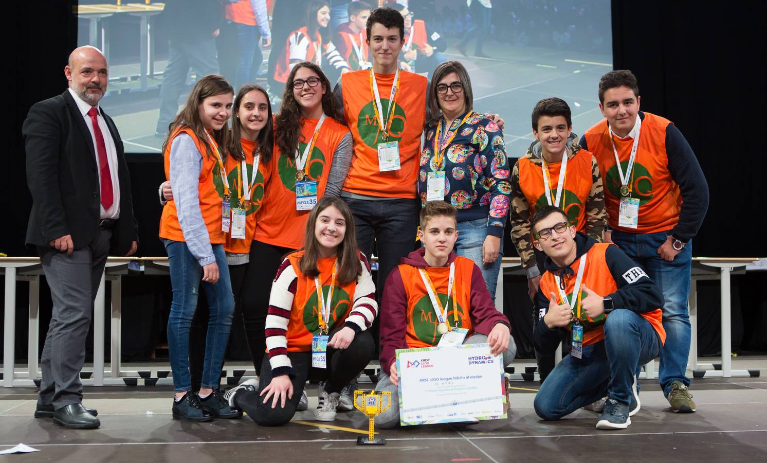 Los equipos GRAT-Anunciata de La Anunciata de Tudela, CIA Compañía de Ingenieros Adolescentes de La Enseñanza de Logroño y Los Acuáticos del colegio San Lorenzo de Ezcaray han obtenido plaza en Gran Final Nacional