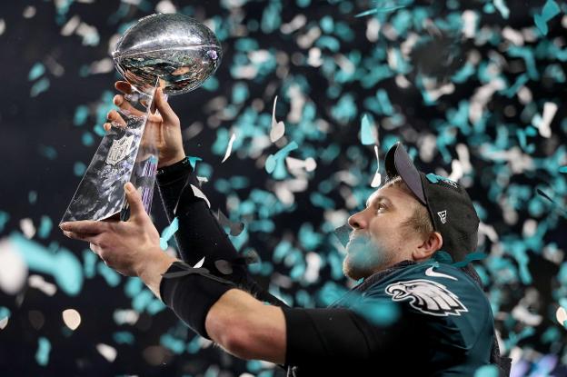 LOS EAGLES ROMPEN EL GUIÓN Y GANAN LA SUPER BOWL