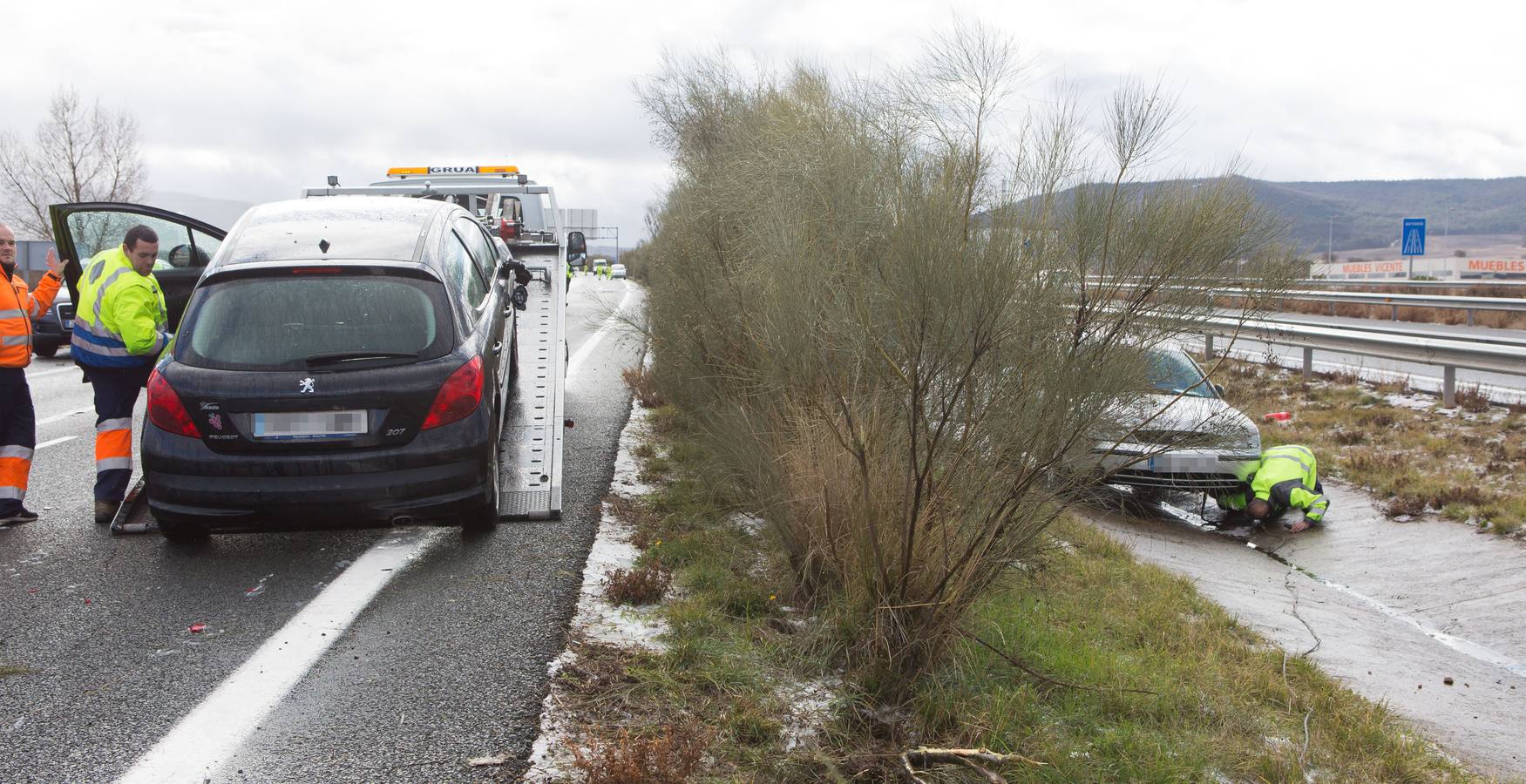 Una treintena de coches, afectados en un siniestro que dejó una veintena de heridos leves