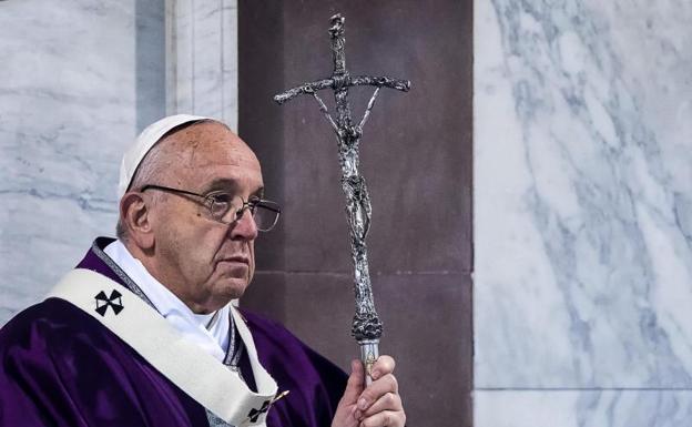 El papa Francisco, durante su homilía en la basílica romana de Santa Sabina con motivo del Miércoles de Ceniza.