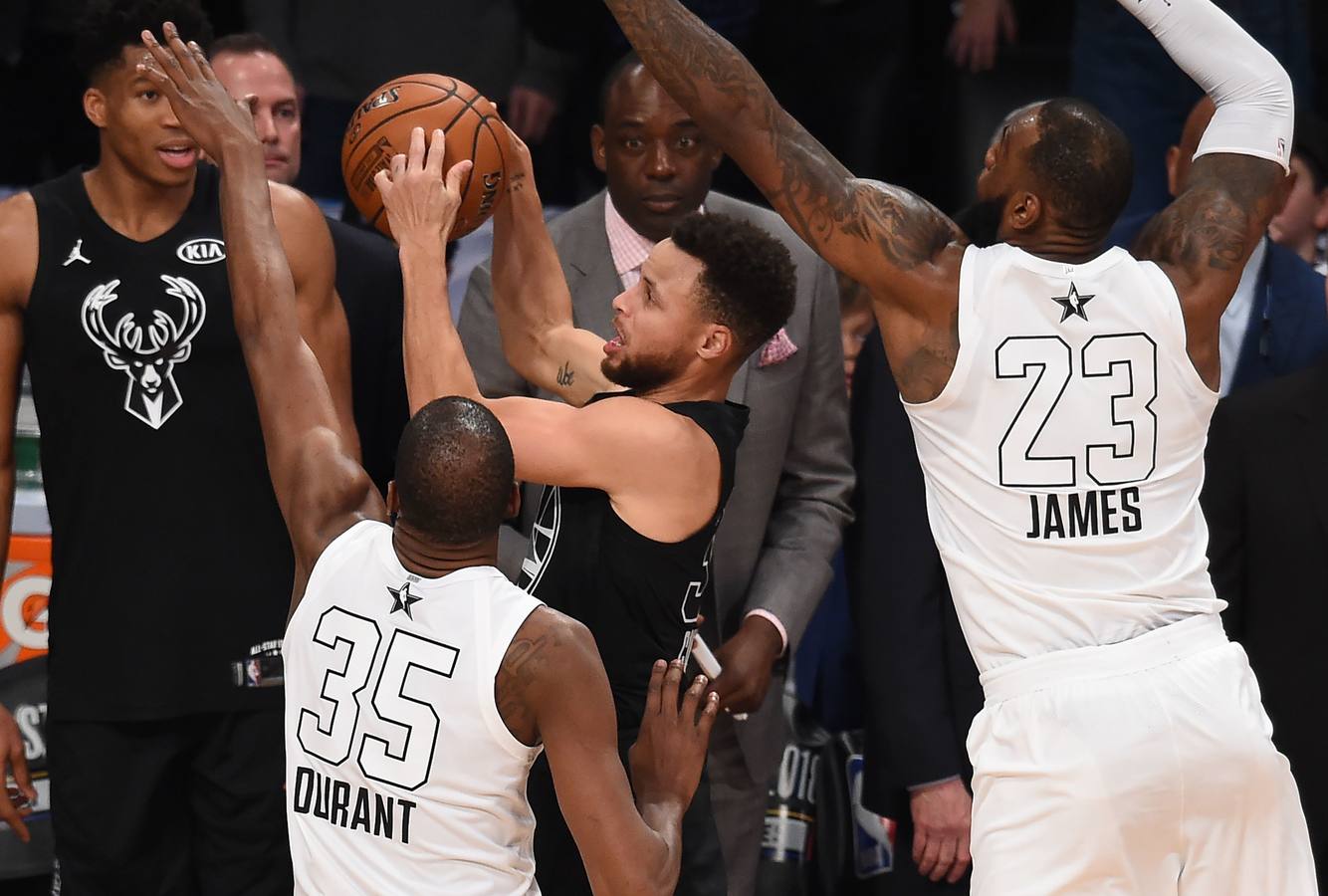 Las mejores imágenes del All Star de la NBA en el que LeBron James ha sido elegido el MVP.