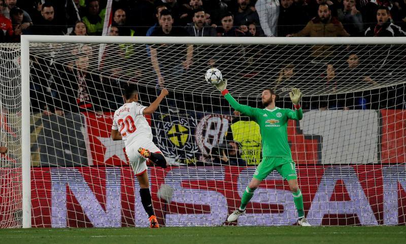 Las mejores imágenes del partido de ida de octavos de final de la Liga de Campeones que enfrentó al Sevilla y al Manchester United en el Sánchez-Pizjuán