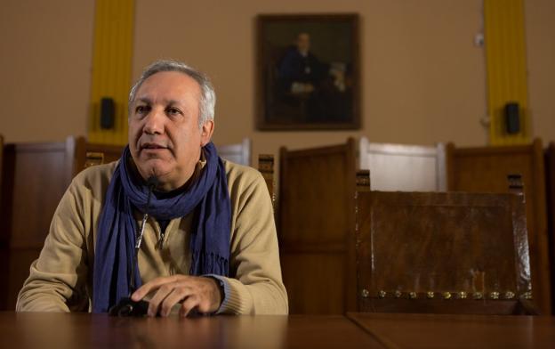 «El hombre está inmerso en hábitos caóticos, en una fantasía excesiva»