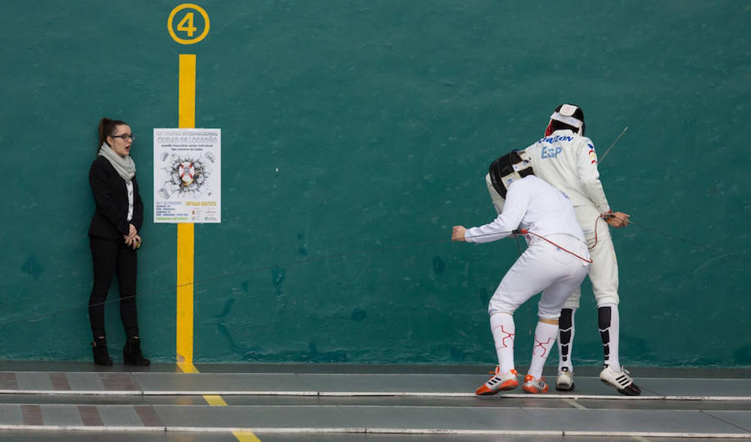 Imágenes correspondientes al Torneo Internacional Ciudad de Logroño que se celebra este fin de semana en el Polideportivo de Las Gaunas de Logroño. En categoría oro, el campeón ha sido el Burgos mientras que en la de plata, el éxito ha sido para el Olimpo de Madrid.