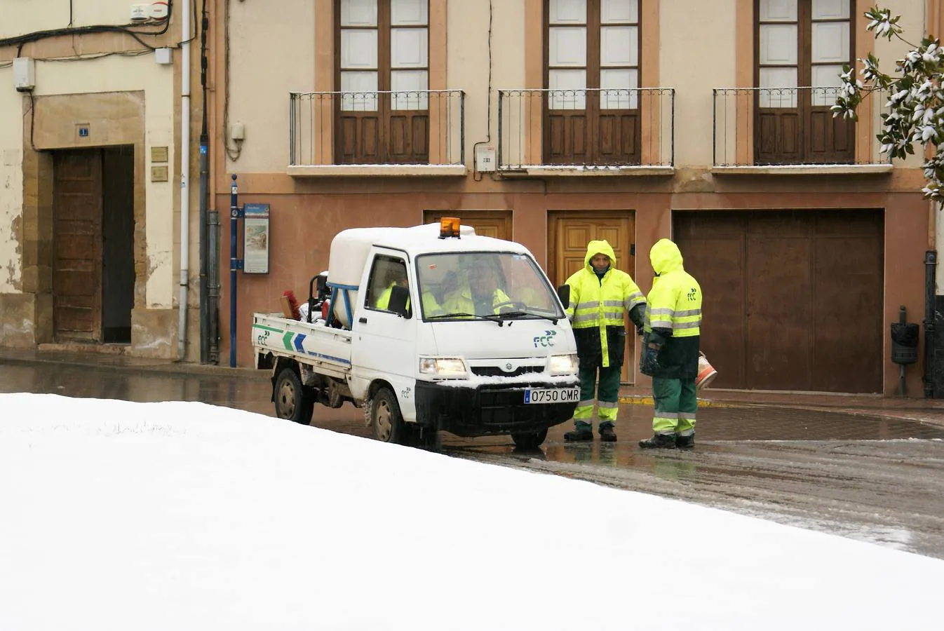 El temporal de nieve en La Rioja ha dejado preciosas estampas, como estas de Nájera