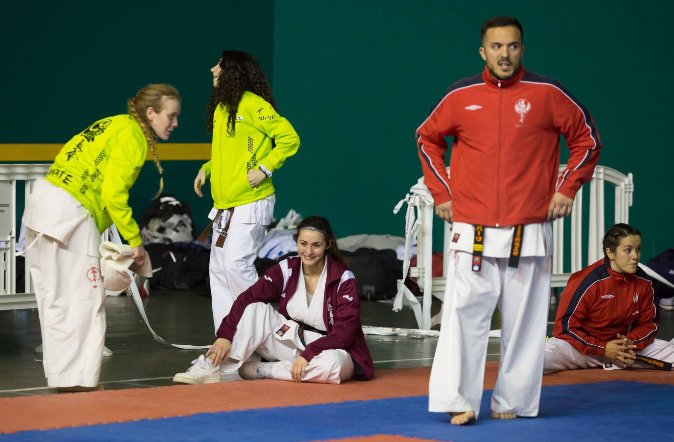 Más de 200 karatekas participaron ayer en el Campeonato de España de shinkyokushinkai.