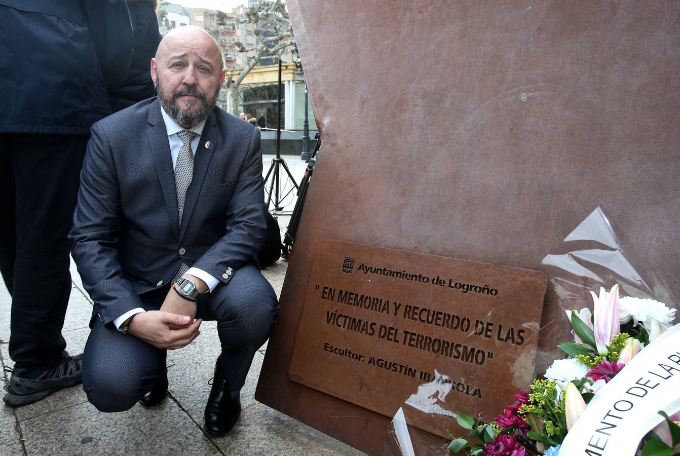 Acto de homenaje a las víctimas del terrorismo en el aniversario de los atentados del 11 de marzo de 2004.