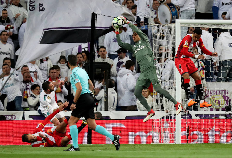 Un gol de Ronaldo y otro de Stuani ponen las tablas en un partido repleto de ocasiones y dinamismo.