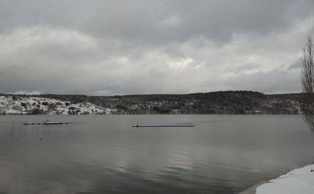 Galería. Nieve en el pantano González Lacasa