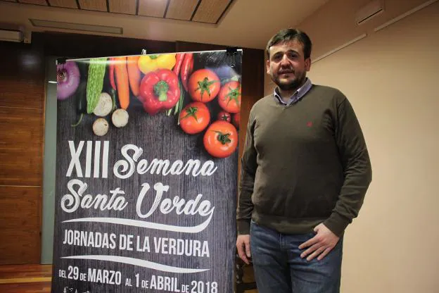 Miguel Andelo, profesor de cocina y pregonero de la Semana Santa Verde. :: M.A.