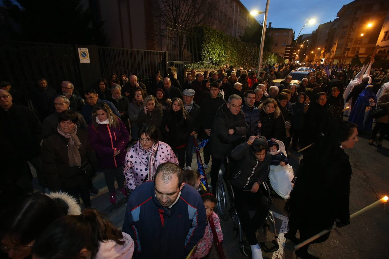 Fotos: Semana Santa: El viacrucis de Jesús Cautivo en Logroño