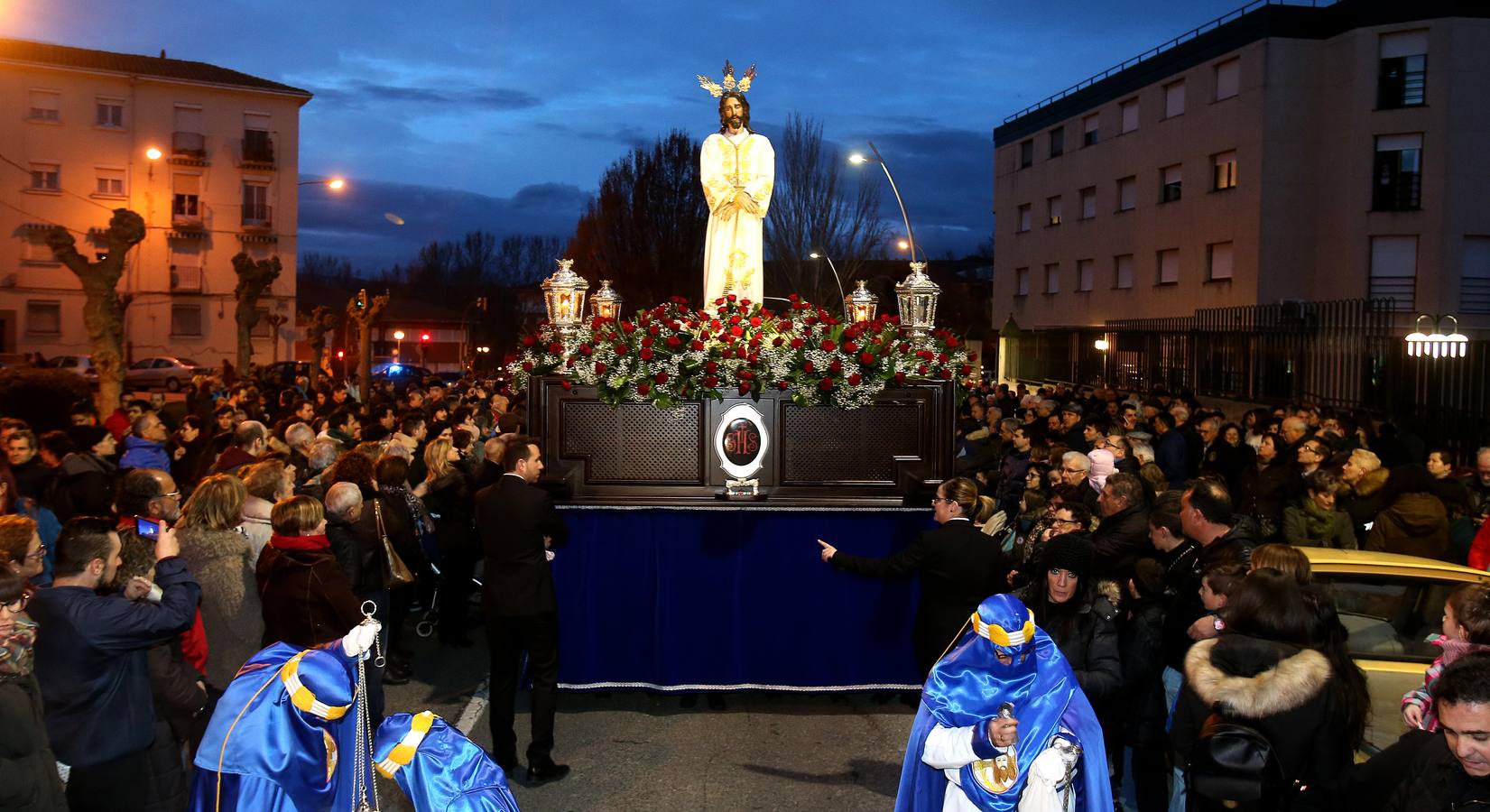 Fotos: Semana Santa: El viacrucis de Jesús Cautivo en Logroño
