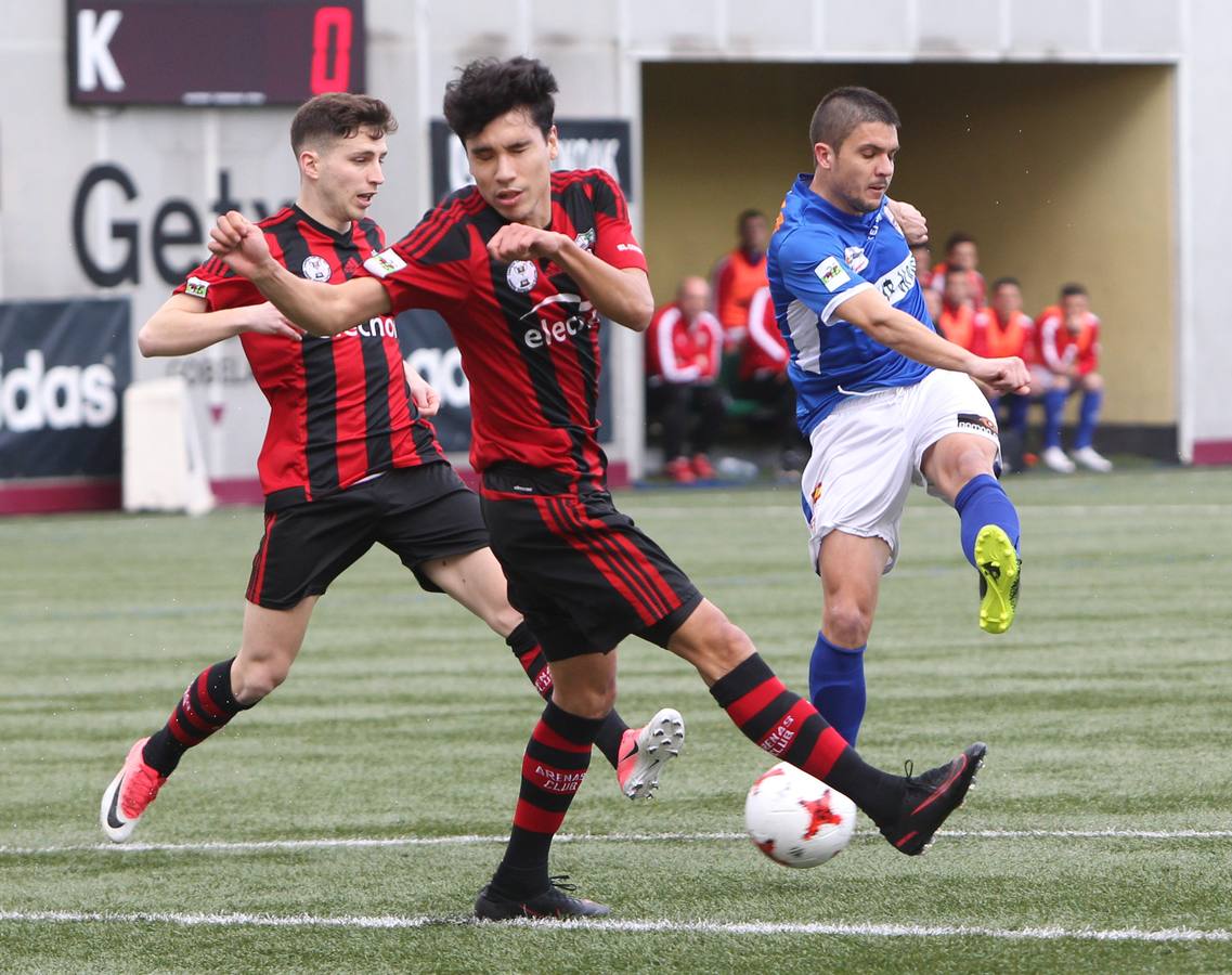 La UDL logró un insuficiente empate sin goles ante el Arenas