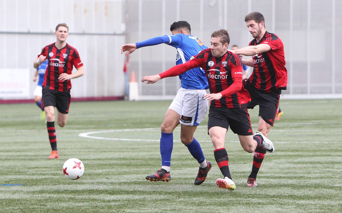 La UDL logró un insuficiente empate sin goles ante el Arenas