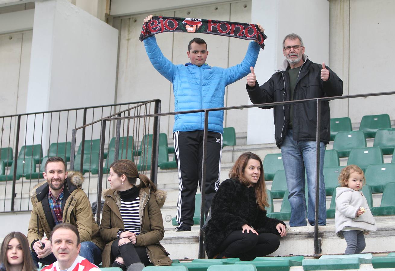 La UDL logró un insuficiente empate sin goles ante el Arenas