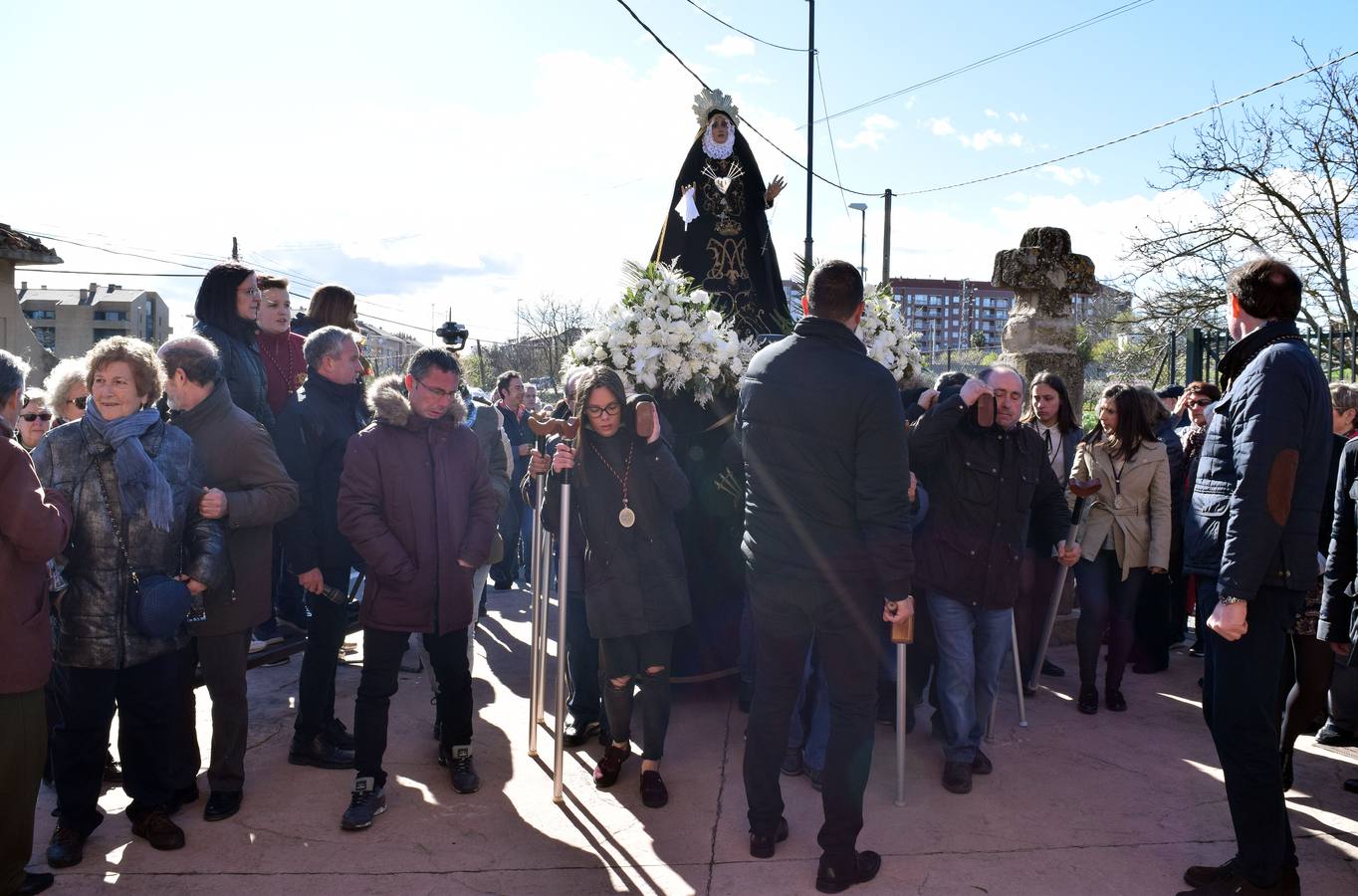 Fotos: Semana Santa de Logroño 2018: Viacrucis a la Ermita del Cristo