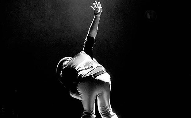 Portada de su último álbum «Irrepetible» (2018) 