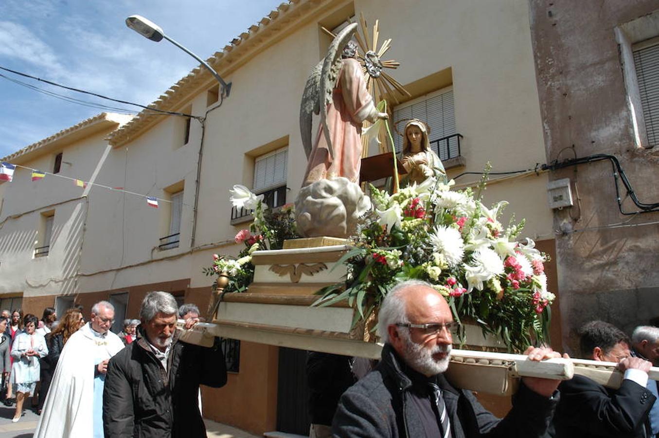 Imágenes de la procesión de la Virgen de la Anunciación con motivo del día grande de las fiestas patronales de El Villar de Arnedo.