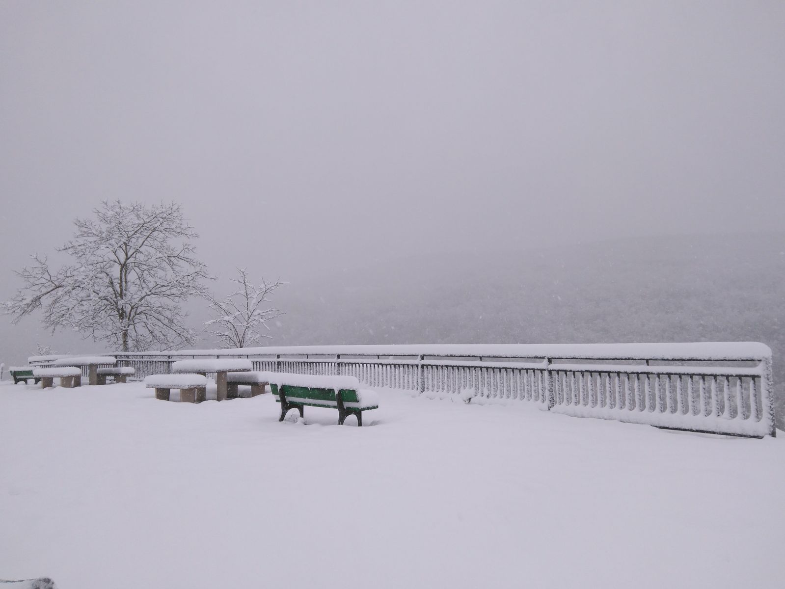 Nieva de Cameros y su aldea, Montemediano